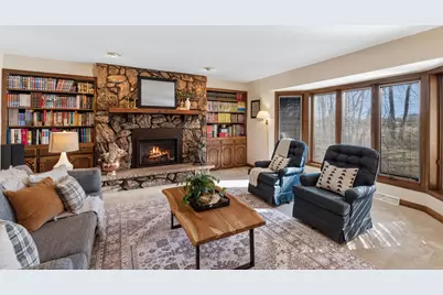 12785 W Bobwood Rd, New Berlin, WI 53151 - Photo 3