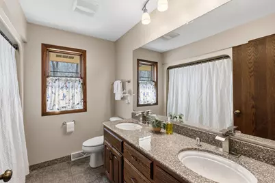 12785 W Bobwood Rd, New Berlin, WI 53151 - Photo 27