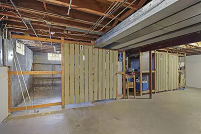 6823 W Wedgewood Dr, Milwaukee, WI 53220 - Photo 21