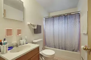 6823 W Wedgewood Dr, Milwaukee, WI 53220 - Photo 25