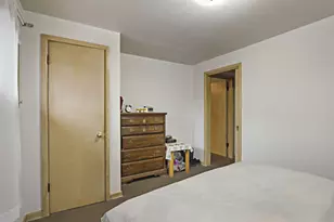 6823 W Wedgewood Dr, Milwaukee, WI 53220 - Photo 23