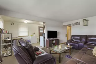 6823 W Wedgewood Dr, Milwaukee, WI 53220 - Photo 27