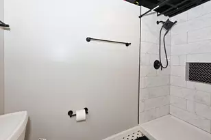 6476 N 84th St, Milwaukee, WI 53224 - Photo 23