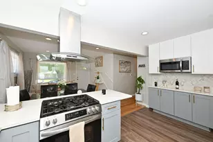 6476 N 84th St, Milwaukee, WI 53224 - Photo 9
