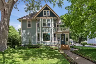 520 W Wisconsin Ave, Oconomowoc, WI 53066 - Photo 1