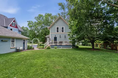 520 W Wisconsin Ave, Oconomowoc, WI 53066 - Photo 5
