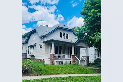 4430 W Meinecke Ave, Milwaukee, WI 53210 - Photo 1