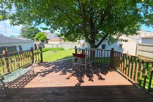 3434 1st Ave, Racine, WI 53402 - Photo 9