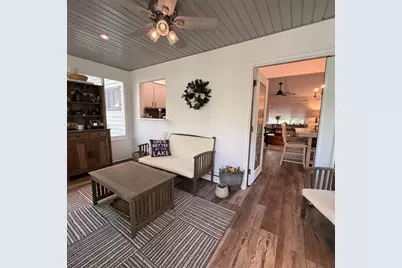 N2436  Shore View Dr, Lake Geneva, WI 53147 - Photo 19