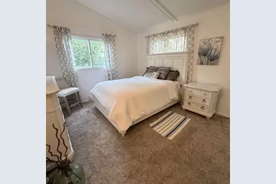 N2436  Shore View Dr, Lake Geneva, WI 53147 - Photo 33