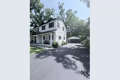 N2436  Shore View Dr, Lake Geneva, WI 53147 - Photo 9
