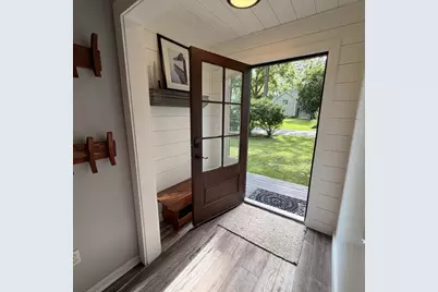 N2436  Shore View Dr, Lake Geneva, WI 53147 - Photo 11