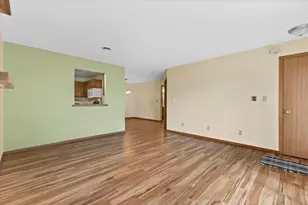 6755 Mariner Dr, Racine, WI 53406 - Photo 5