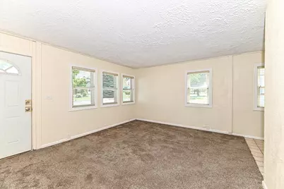 3409 S 20th St, Milwaukee, WI 53215 - Photo 7