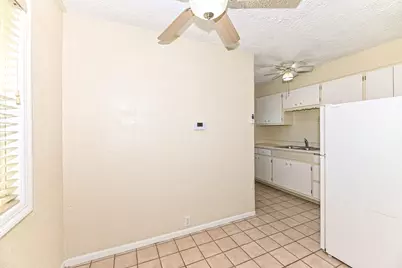 3409 S 20th St, Milwaukee, WI 53215 - Photo 11