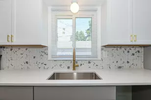 4380 N 51st Blvd, Milwaukee, WI 53216 - Photo 13