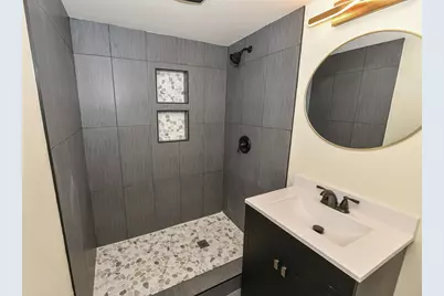4380 N 51st Blvd, Milwaukee, WI 53216 - Photo 33