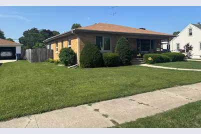 2112  26th St, Kenosha, WI 53140 - Photo 5