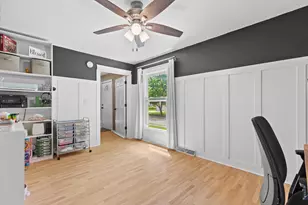 1028 S Imperial Dr, Hartland, WI 53029 - Photo 21
