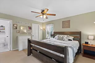 1028 S Imperial Dr, Hartland, WI 53029 - Photo 23