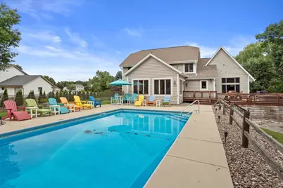 515  Pebble Creek Pass, Wales, WI 53183 - Photo 9