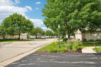 W241N5694  Birchwood Ln, Sussex, WI 53089 - Photo 33