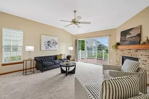 W241N5694 Birchwood Ln, Sussex, WI 53089 - Photo 9