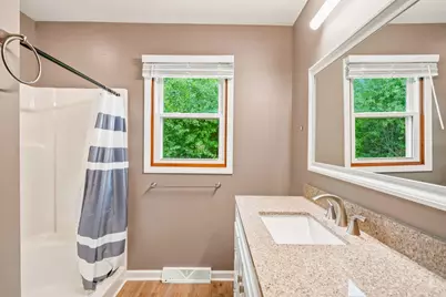3971 S 118th St, Greenfield, WI 53228 - Photo 23