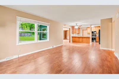 3971 S 118th St, Greenfield, WI 53228 - Photo 5