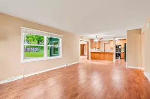 3971 S 118th St, Greenfield, WI 53228 - Photo 5