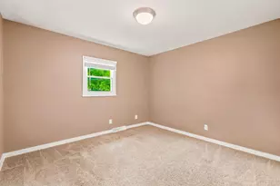 3971 S 118th St, Greenfield, WI 53228 - Photo 39