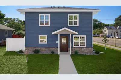 1002  7th St, La Crosse, WI 54601 - Photo 1