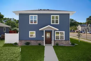 1002 7th St, La Crosse, WI 54601 - Photo 1