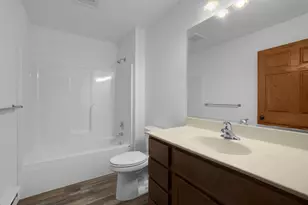 1002 7th St, La Crosse, WI 54601 - Photo 21