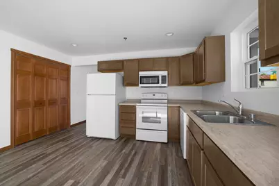 1002  7th St, La Crosse, WI 54601 - Photo 23