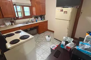 6221 W Thurston Ct, Milwaukee, WI 53218 - Photo 25