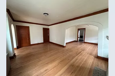 6221 W Thurston Ct #6221A/6221B, Milwaukee, WI 53218 - Photo 5