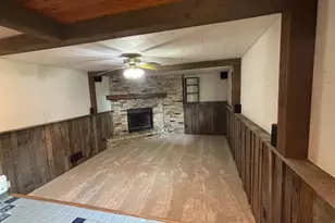 N50W14473 Fairmount Ave, Menomonee Falls, WI 53051 - Photo 21