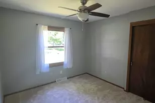 N50W14473 Fairmount Ave, Menomonee Falls, WI 53051 - Photo 15