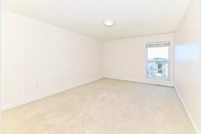 1920 N Farwell Ave #404, Milwaukee, WI 53202 - Photo 25