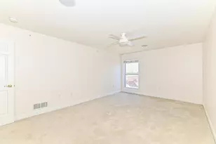 1920 N Farwell Ave, Milwaukee, WI 53202 - Photo 21