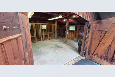 802 S Teut Rd, Burlington, WI 53105 - Photo 35