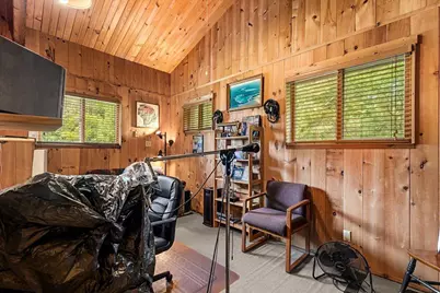 802 S Teut Rd, Burlington, WI 53105 - Photo 49