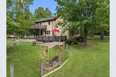 802 S Teut Rd, Burlington, WI 53105 - Photo 5