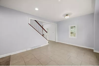 3684 S 33rd St, Greenfield, WI 53221 - Photo 5