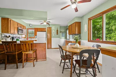 S69W14596  Cornell Dr, Muskego, WI 53150 - Photo 7