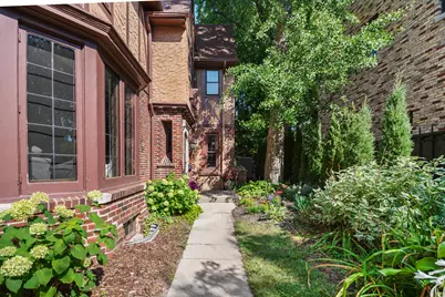 2726 E Shorewood Blvd, Shorewood, WI 53211 - Photo 5