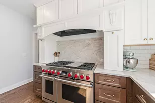 2726 E Shorewood Blvd, Shorewood, WI 53211 - Photo 25