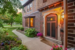 2726 E Shorewood Blvd, Shorewood, WI 53211 - Photo 7