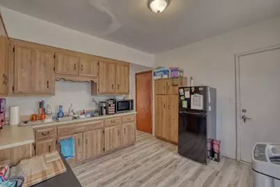 2316 S 84th St, West Allis, WI 53227 - Photo 13